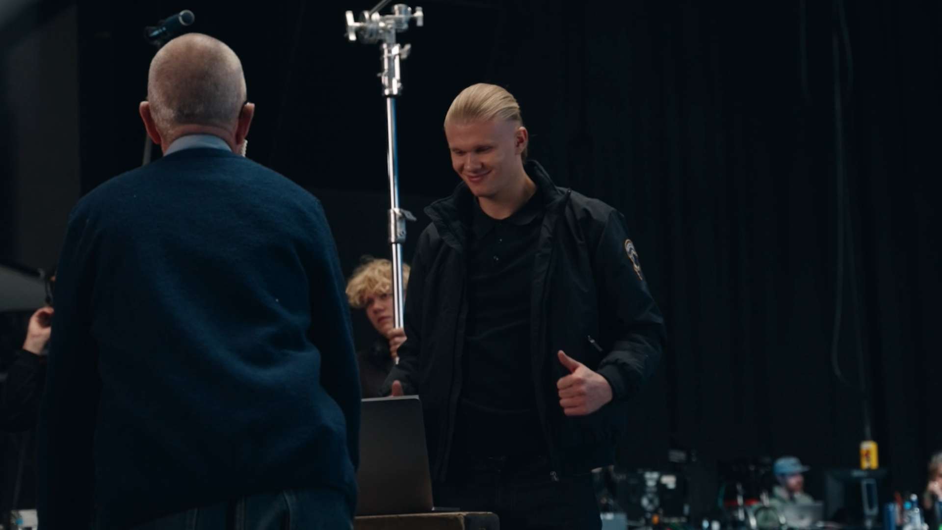 卡萨诺直言不讳回应C罗尊重要求 否认以其为中心